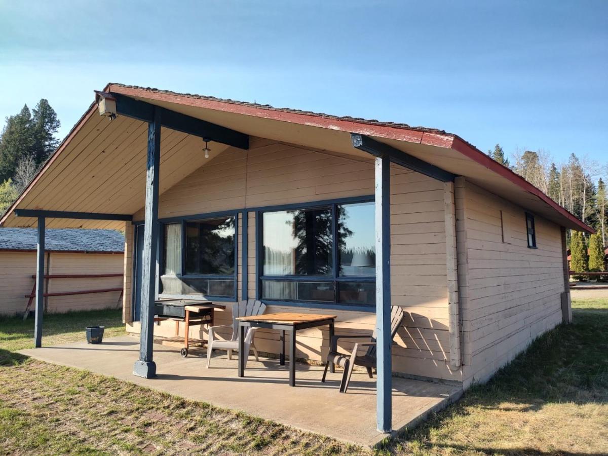Lac Le Jeune Nature Resort Logan Lake Zewnętrze zdjęcie