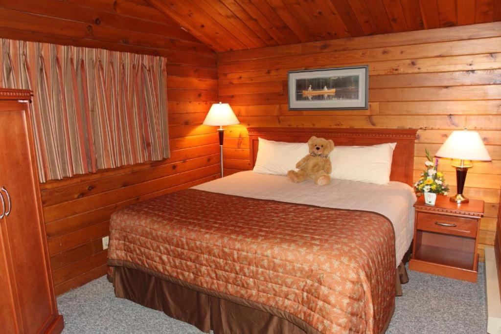 Lac Le Jeune Nature Resort Logan Lake Zewnętrze zdjęcie