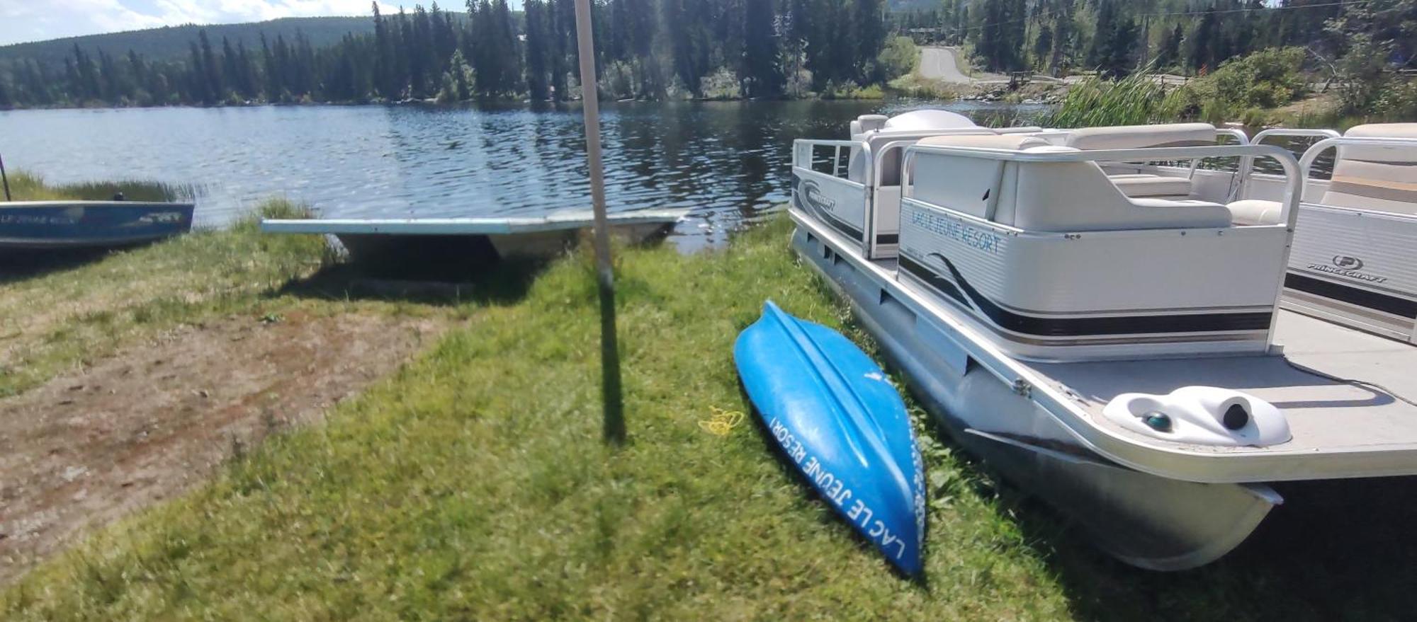 Lac Le Jeune Nature Resort Logan Lake Zewnętrze zdjęcie
